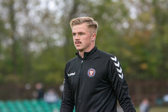 如何通过创 如何通过创